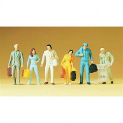 14000 Идущие с вещами  - фото 5753